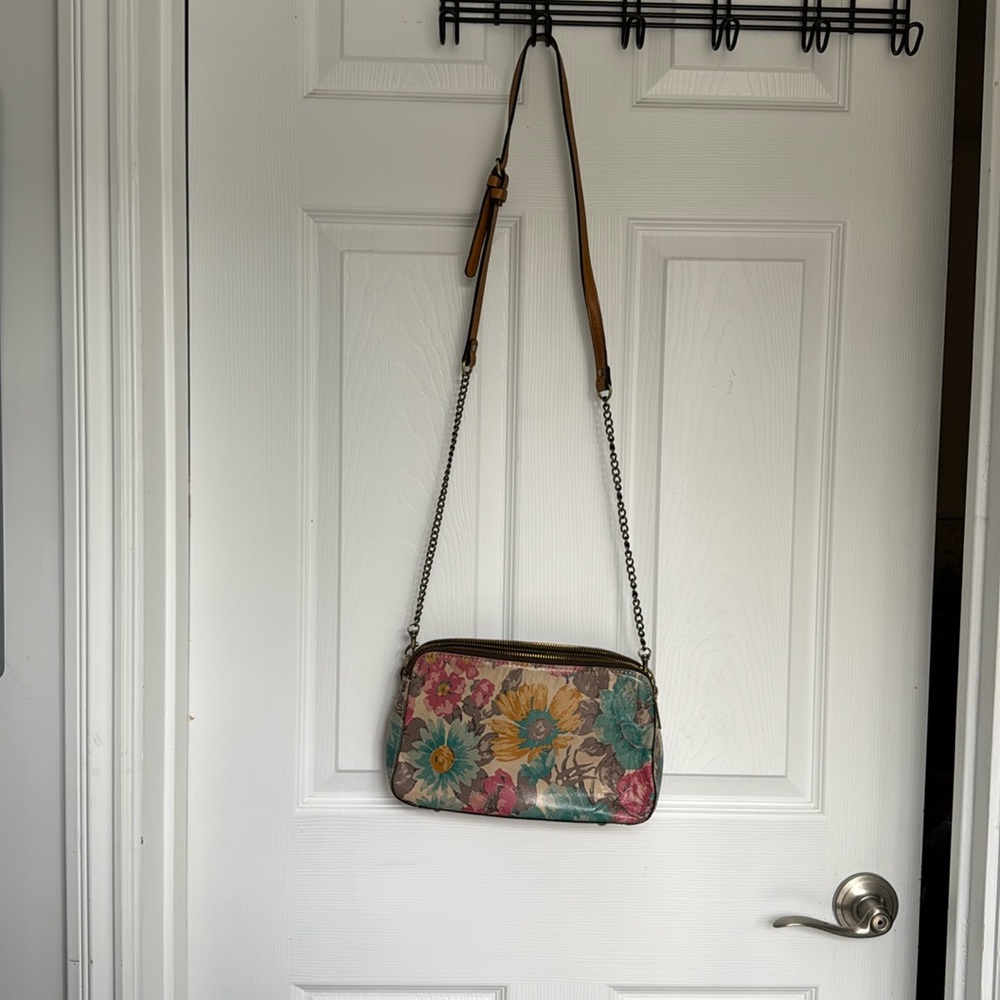 Patricia Nash crossbody gently used